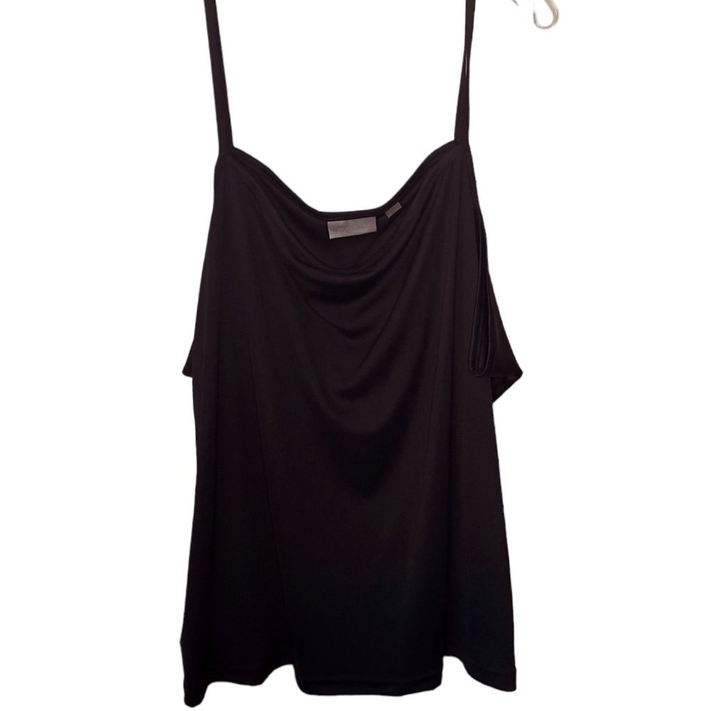 Avenue Black Tank Top Size 26/28